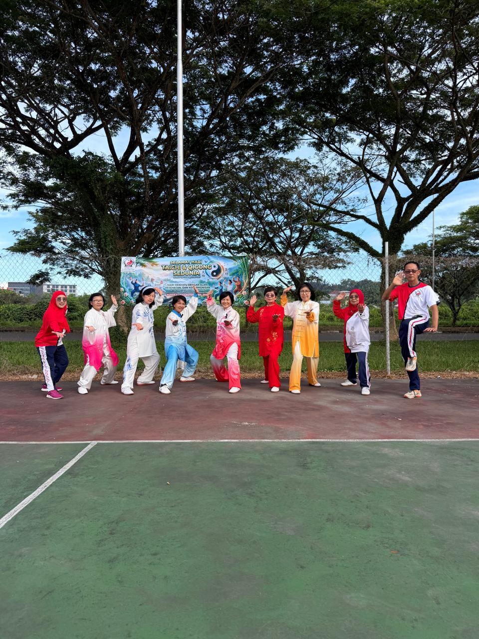 HARI QI GONG SEDUNIA